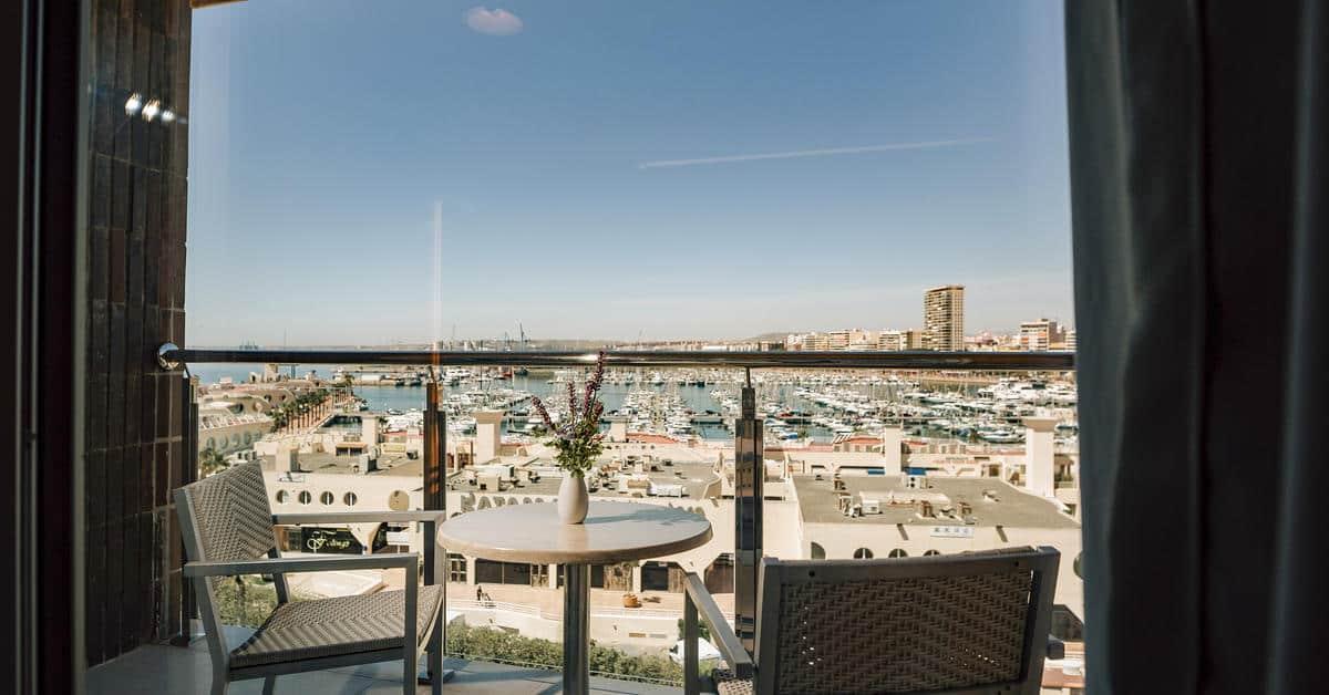 Innside By Melia Alicante Porta Maris Bagian luar foto