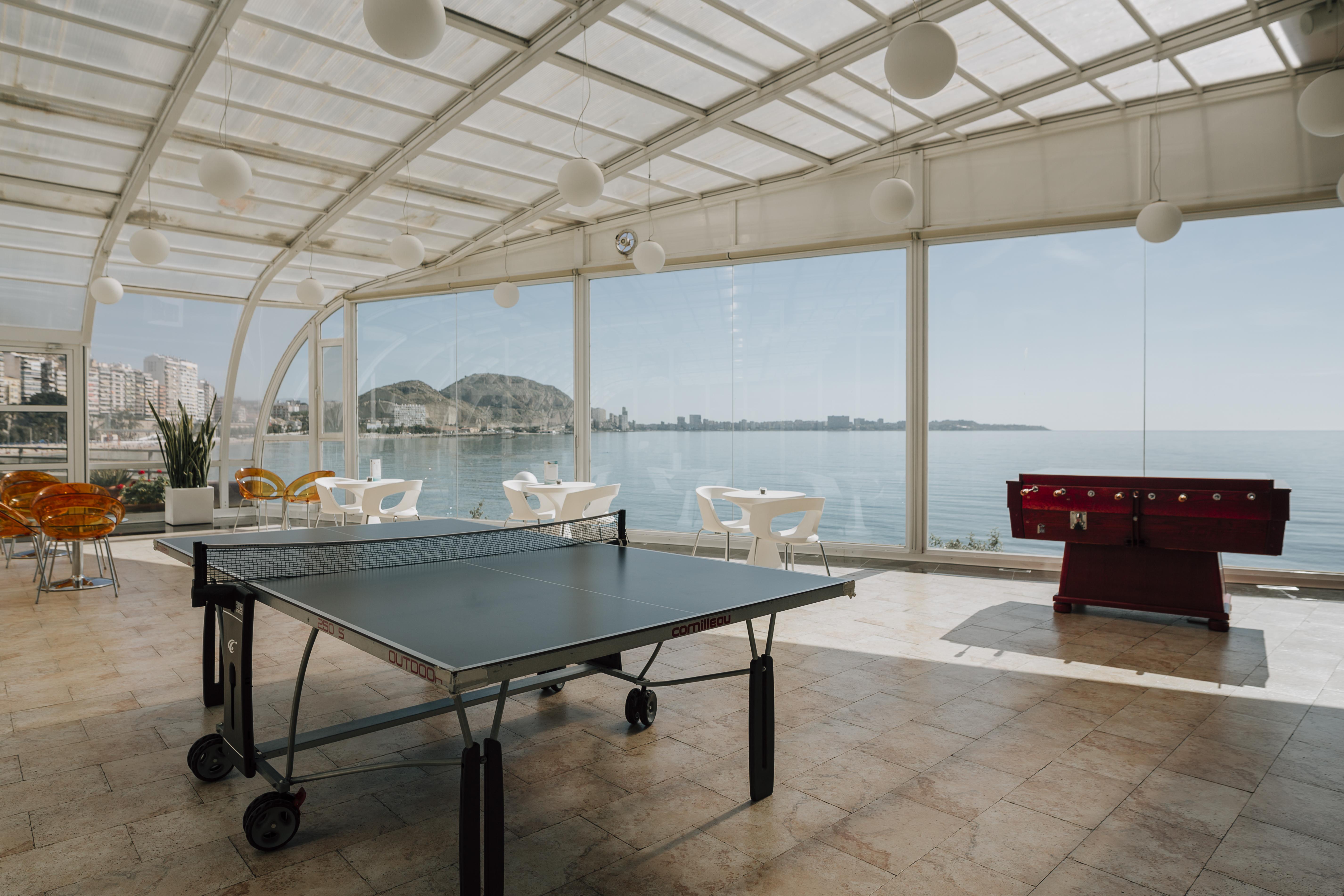 Innside By Melia Alicante Porta Maris Bagian luar foto